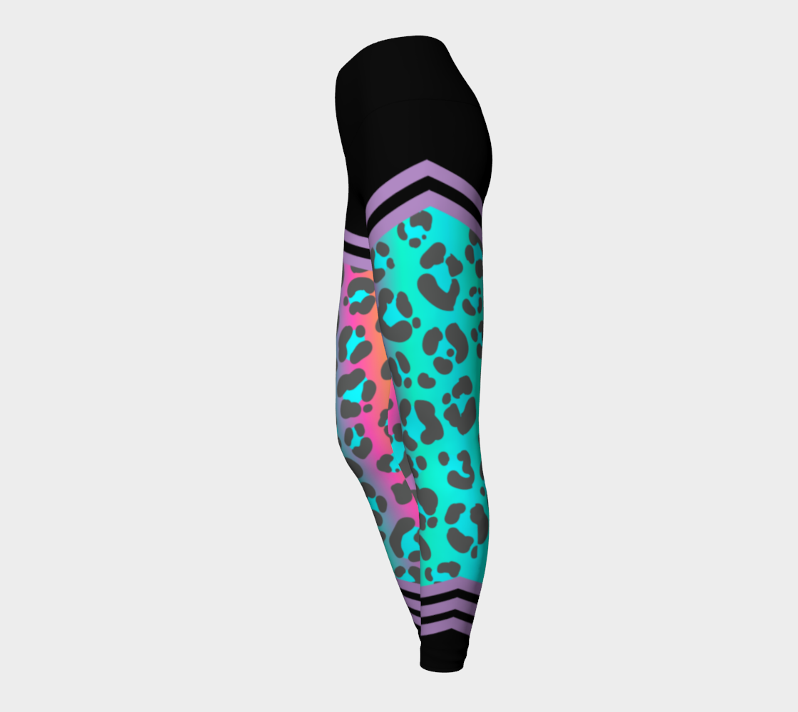 Luxury Super Wide Waist Eco Polyester Leggings Leopard Moon Purple